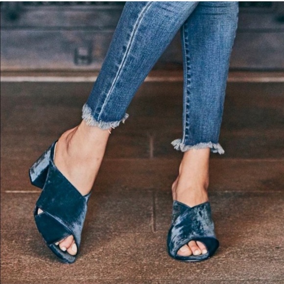 Sole Society Shoes - NIB Sole Society Luella blue-gray velvet heels, size 9.5